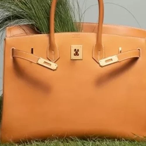 Hermès | Αγωγή κατά του οίκου Hermès, διότι αρνήθηκε να πουλήσει την τσάντα Birkin