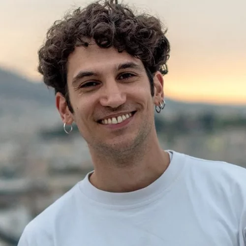 Ορέστης Χαλκιάς | "Αυτό θέλαμε να πολεμήσουμε στο "Maestro" - Δεν παίζεται κάπως ο ομοφυλόφιλος άνδρας"