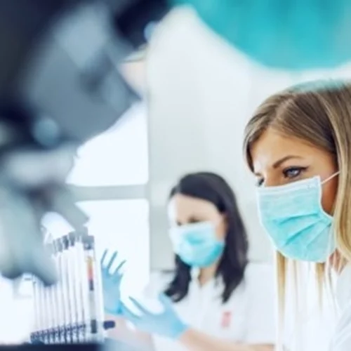 Πώς δρουν τα νέα εμβόλια mRNA κατά του καρκίνου - Το ίδιο το ανοσοποιητικό θα επιτίθεται στα καρκινικά κύτταρα