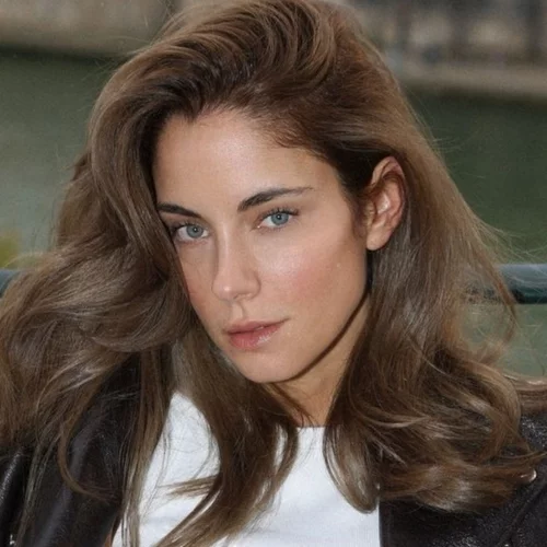 Η Δούκισσα Νομικού με το απόλυτο κόκκινο κραγιόν για τη γιορτινή περίοδο