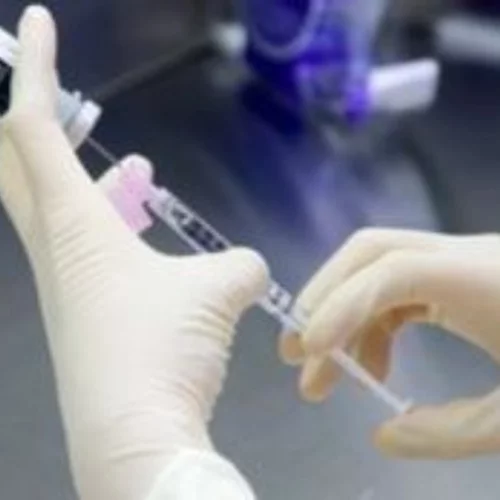 ΗΠΑ | Η Φλόριντα τερματίζει τους υποχρεωτικούς εμβολιασμούς, ακόμη και των μαθητών