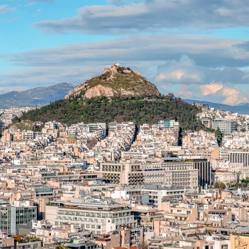 Καιρός |  Υποχωρεί η αφρικανική σκόνη, ανεβαίνει σταδιακά η θερμοκρασία – Σε ποιες περιοχές θα βρέξει