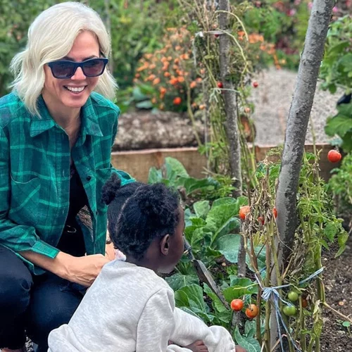 Όταν η Χριστίνα Κοντοβά ήταν 20 ετών | Η σπάνια φωτογραφία που μοιράστηκε στο Instagram