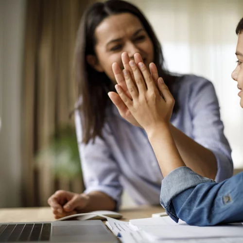 Το παιδί δίνει εξετάσεις | Τα Do's & Don'ts της συμπεριφοράς των γονιών!