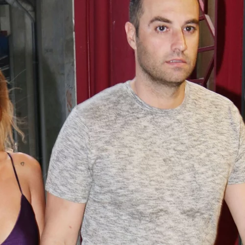 Γενέθλια για τον Κώστα Φραγκολιά | Η έκπληξη από τη σύντροφό του στο πλατό