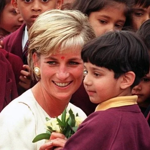 Πριγκίπισσα Diana | Το φλοράλ άρωμα που είχε πάντα στο μπουντουάρ της