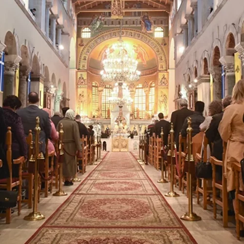 Σάλος με το κήρυγμα του Μητροπολίτη Κοζάνης | "Σήμερα κυκλοφορούν ημίγυμνες οι κόρες και οι εγγονές σας" [Βίντεο]