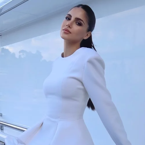 Closet Goals | Η Αλεξάνδρα Νίκα δεν θα αποχωριστεί φέτος αυτό το παλτό - "Είναι διαχρονικό"