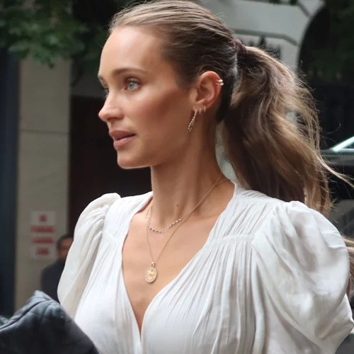 Βubble ponytail | Πώς θα κάνεις το girly χτένισμα που θα σε βολέψει στις bad hair days σου