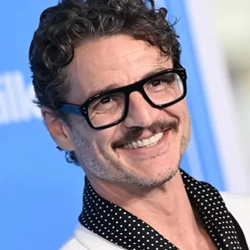 Fantastic Four | O Pedro Pascal και οι αδελφές του στο κόκκινο χαλί του Λος Άντζελες