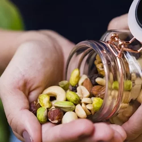 Ξέχνα τα καρότα! Αυτό το σνακ κρατάει την όρασή σου στα καλύτερά της