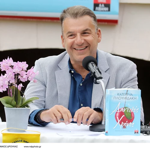 Βασίλης Καρράς | Ενοχλημένη η οικογένεια του με τα δημοσιεύματα – Όσα είπε ο Γιώργος Λιάγκας