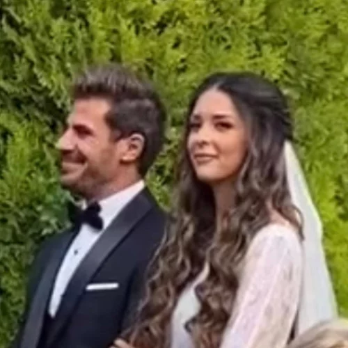 Άκης Πετρετζίκης - Κωνσταντίνα Παπαμιχαήλ | Αυτό ήταν το μενού του γάμου τους που συζητήθηκε (+φωτο)