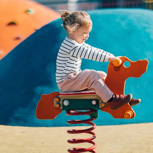 Οι 7 πιο όμορφες παιδικές χαρές της Αττικής | Oι δικές μας mom approved παιδικές χαρές που είναι όνειρο για τα παιδιά - με ιδιαίτερα παιχνίδια και άπλετο χώρο