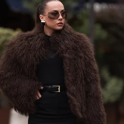 Τα chic φορέματα στα οποία αξίζει να επενδύσεις τώρα που έχει εκπτώσεις