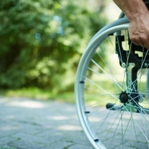 Πάνω από 200 εκατ. ευρώ σε τρία εμβληματικά έργα για ΑμεΑ με χρηματοδότηση από τα νέα Ευρωπαϊκά Ταμεία