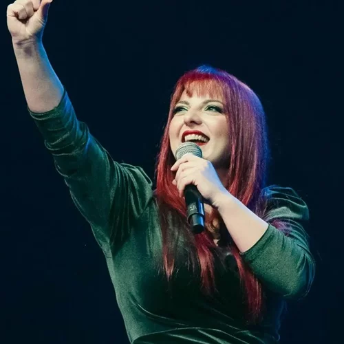 Χρύσα Κατσαρίνη | "Η γυναίκα του μέλλοντος, θα ήθελα να είναι μη δολοφονημένη"