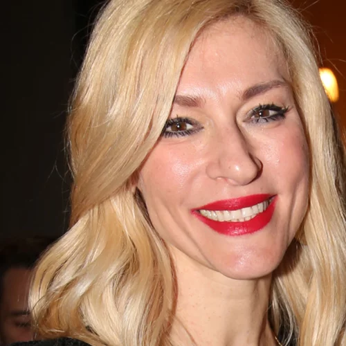 Ζέτα Δούκα σε Σμαράγρα Καρύδη | "Εντελώς λάθος να βάζεις στην ίδια ζυγαριά τα θύματα με τους θύτες"