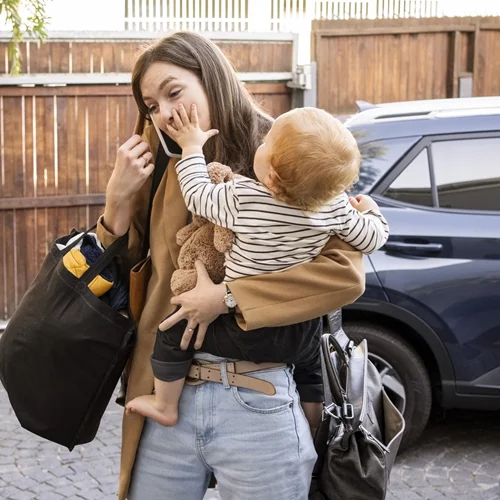 Πώς διαχειρίστηκα την επιστροφή μου στο γραφείο μετά τη γέννηση του γιου μου