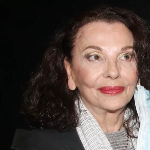 Μπέτυ Λιβανού | "Νόσησα με κορονοϊό - Με πείραξε στη φωνή και στα αυτιά" (βίντεο)