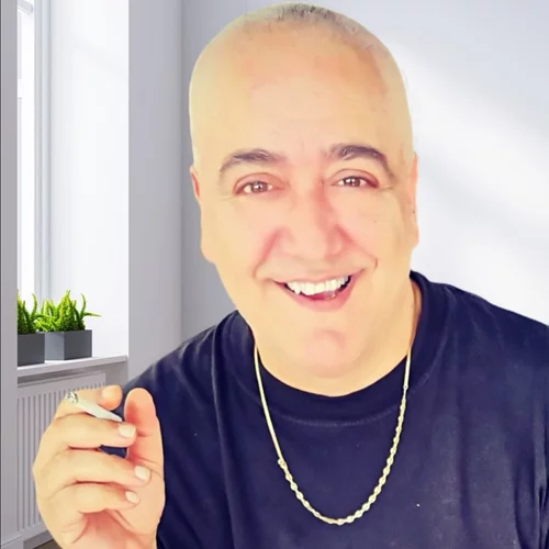 Η συγκλονιστική απάντηση του σκηνοθέτη Κώστα Ζάπα σχετικά με τις καταγγελίες των ηθοποιών για παρενόχληση