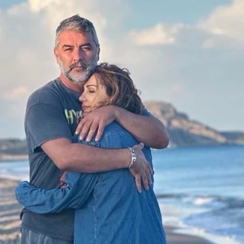 Τι συμβαίνει με το "μυστηριώδες" δαχτυλίδι της Δέσποινας Βανδή;