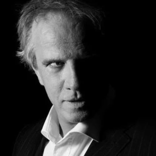 Ο διεθνούς φήμης ηθοποιός Christopher Lambert στη Rock Ballet Opera "Blind Forgiveness" στο θέατρο Παλλάς