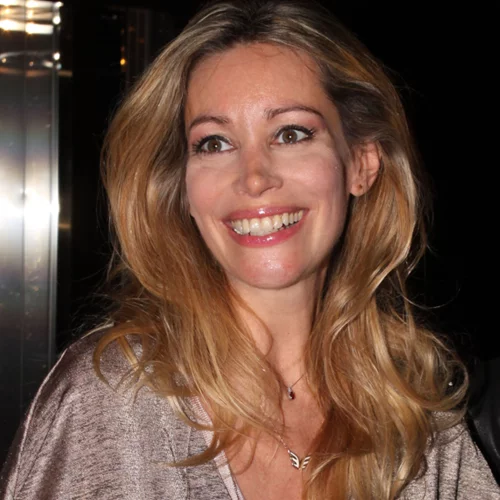 Άριελ Κωνσταντινίδη | Σε προχωρημένη εγκυμοσύνη σε stand-up παράσταση στο θέατρο Πέτρας