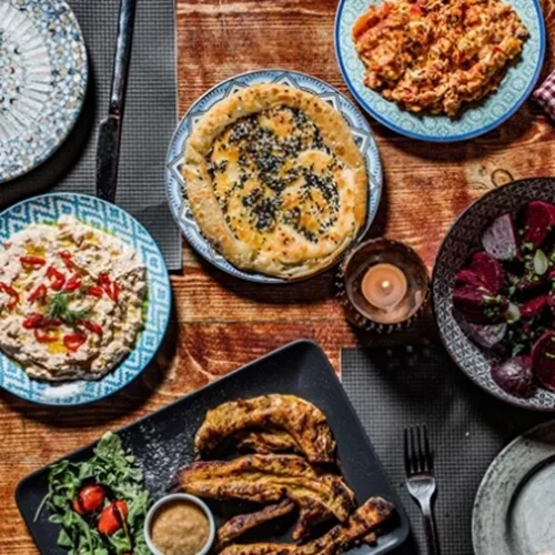 Αφιέρωμα "Budget Friendly Dining" | Βγαίνουμε έξυπνα και γευστικά σε προσιτά εστιατόρια και ταβέρνες για κάθε διάθεση