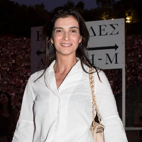 Αντιγόνη Κουλουκάκου | Φόρεσε το παντελόνι που κολακεύει όλες τις σιλουέτες