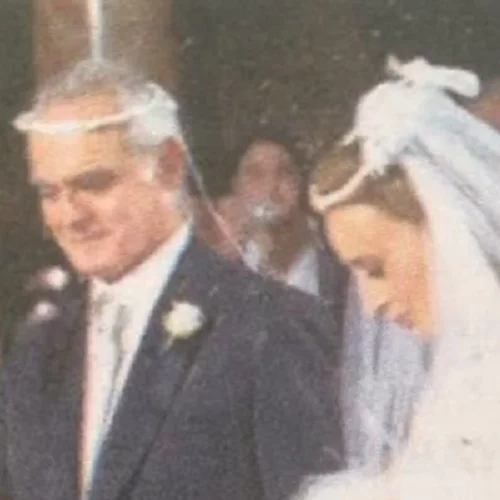 Ακης Τσοχατζόπουλος- Βίκυ Σταμάτη | Ο γάμος της χλιδής στο Παρίσι- Τα πρώτα ερωτήματα για τον βίο και την πολιτεία του (pics)