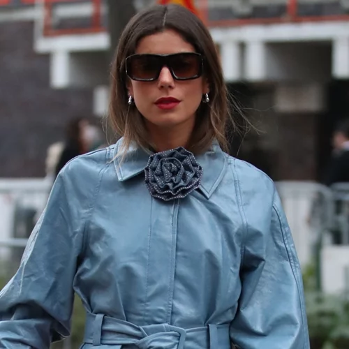 Οι ανοιξιάτικοι τρόποι για να φορέσεις τη denim φούστα