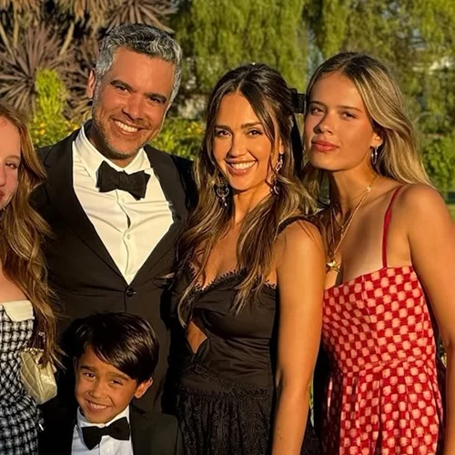 Νέο κεφάλαιο στη ζωή της Jessica Alba | Τα πρώτα λόγια μετά τον χωρισμό από τον Cash Warren