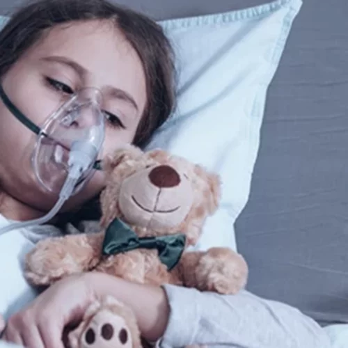 Λύνεται το μυστήριο για την οξεία ηπατίτιδα στα παιδιά | Συνδυασμό κορονοϊού και αδενοϊού υποψιάζονται οι ειδικοί