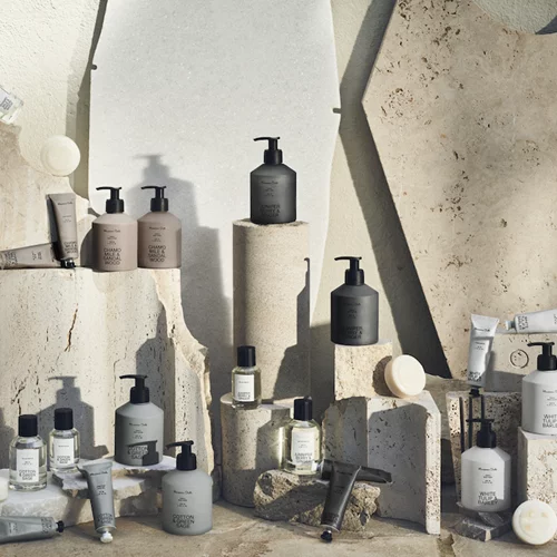 Μια σειρά περιποίησης σώματος που αποπνέει κομψότητα και στιλ