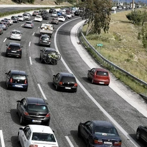 Σε ισχύ από σήμερα τα αυξημένα μέτρα της Τροχαίας ενόψει Χριστουγέννων, Πρωτοχρονιάς και Θεοφανίων