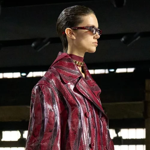 Μπορντό | Πώς θα φορέσεις με στιλ τη μεγαλύτερη χρωματική τάση της σεζόν