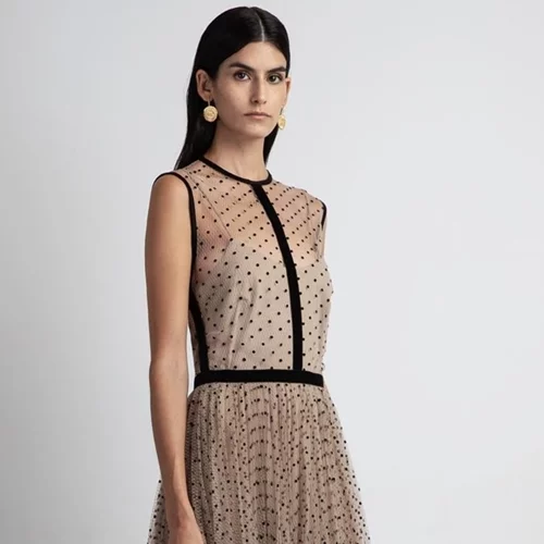 Party Dressing | 10 φορέματα από ελληνικά brands που θα φορέσεις φέτος τις γιορτές