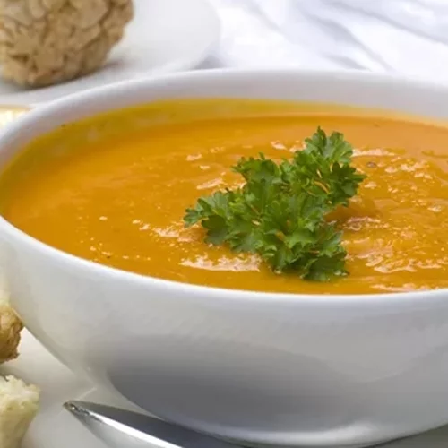 Συνταγή για καροτόσουπα - Ιδανική για τις κρύες μέρες του χειμώνα!