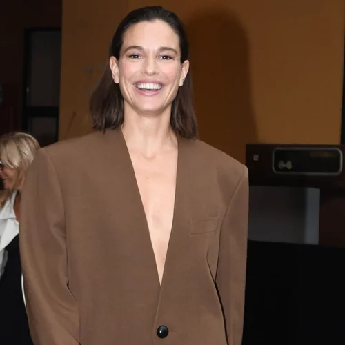 Τα ιδανικά κομμάτια από τη φθινοπωρινή συλλογή της Cos για εσένα που αγαπάς το minimal στιλ