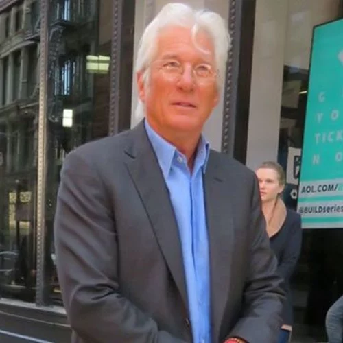 Richard Gere | Ο πανέμορφος 21χρονος γιος του, έχει κληρονομήσει τη γοητεία του πατέρα του
