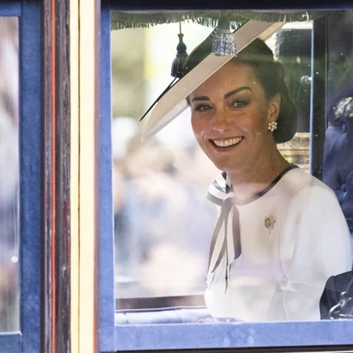 "Πείραξαν τη γυναίκα μου, δεν θα τους συγχωρήσω ποτέ": Αμετανόητος ο Γουίλιαμ με τον Χάρι και τη Μέγκαν