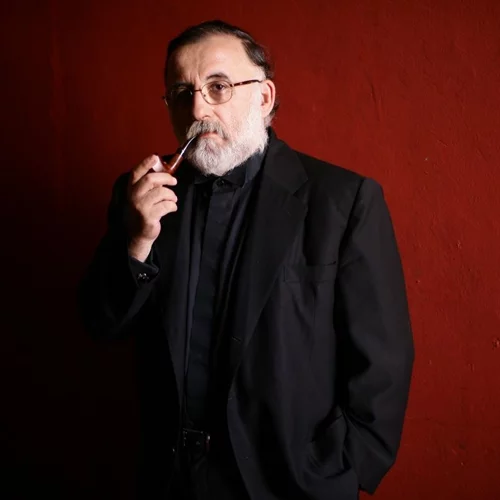 3 βραδιές γεμάτες Θάνο Μικρούτσικο