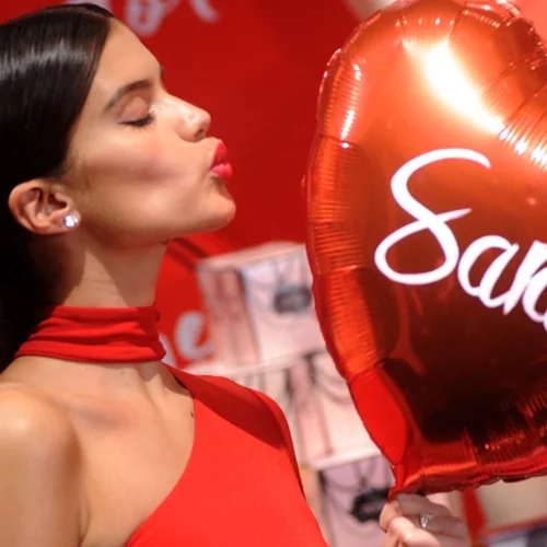 Valentine’s Day | Τι μπορείς να φορέσεις εάν δεν θέλεις να περάσεις ώρες μπροστά στον καθρέφτη