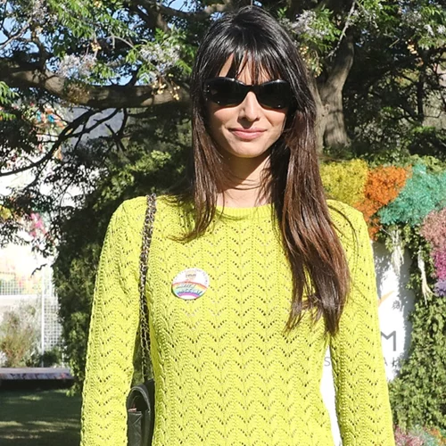 Μήπως ήρθε η στιγμή να αποκτήσεις ένα crochet φόρεμα; Η εμφάνιση της Ηλιάνας Παπαγεωργίου θα σε πείσει