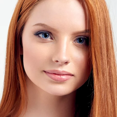 Pumpkin Spice Latte | Το μόνο κόκκινο χρώμα μαλλιών που έχει σημασία αυτό το φθινόπωρο