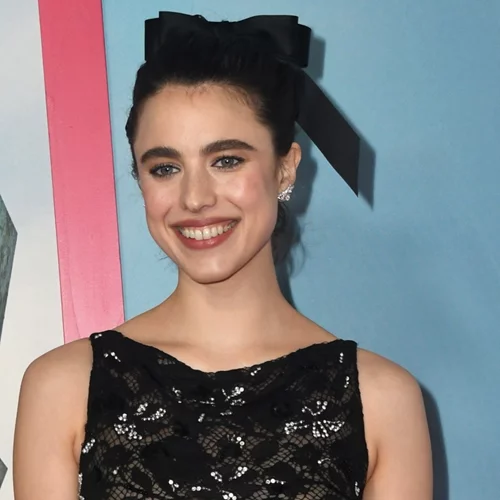 6 μεταξένιες πούδρες για το πρόσωπο με λιγότερα από 13 ευρώ