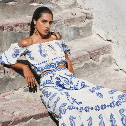 Από την πόλη μέχρι την παραλία | Τα πιο κομψά beachwear κομμάτια από ελληνικά brands για το φετινό καλοκαίρι