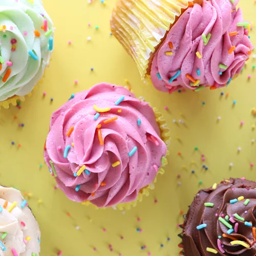 Εορτολόγιο: Ποιοι γιορτάζουν σήμερα 5 Νοεμβρίου