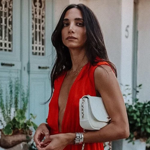 Νάντια Ράπτη | Το after summer look με πουκάμισο που θέλουμε να αντιγράψουμε